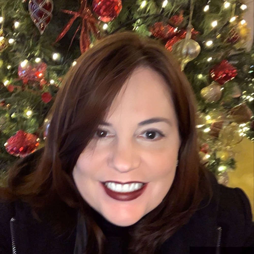 Meet your Posher, Leslie